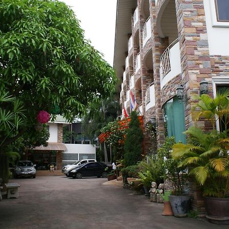 Selina Place Hotel Pattaya Zewnętrze zdjęcie