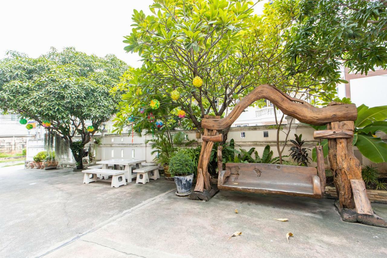 Selina Place Hotel Pattaya Zewnętrze zdjęcie